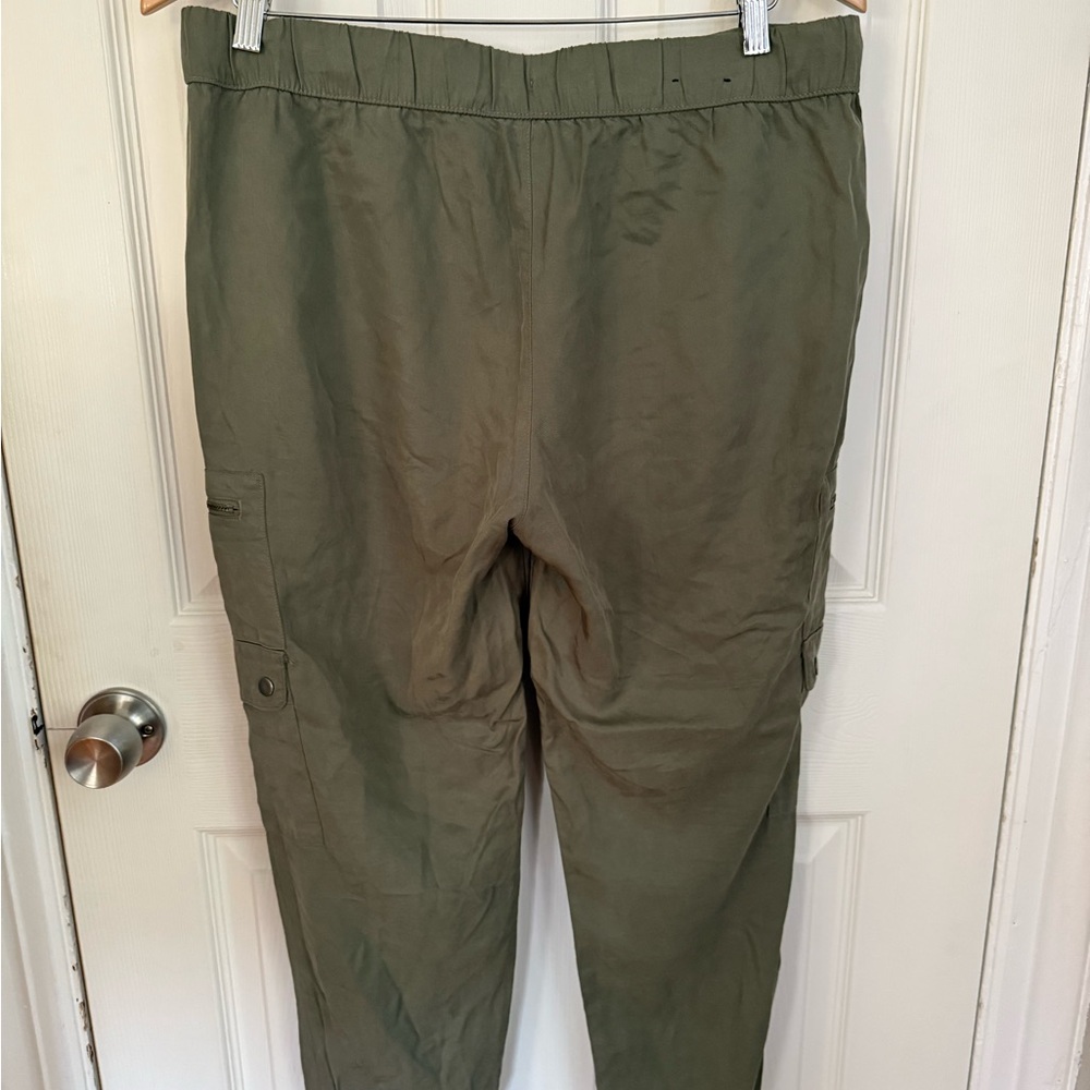 Banana Republic Factory Olive Tencel Cargo Jogger Pants - Picture 5 of 8